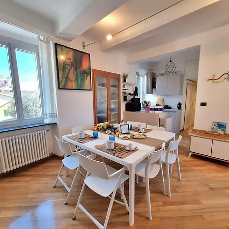 Apartment House Ca Du Dria By World